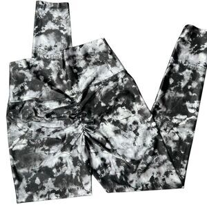 ABS2B high waist scrunch bootie Black and White Tie-Dye Leggings Size large